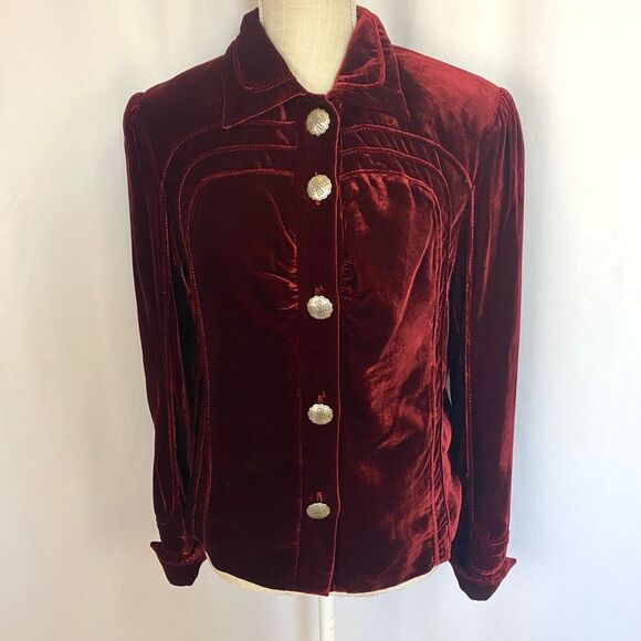 Double D Ranch Red Wine Velvet Jacket Women’s M Concha buttons Southwest Cowgirl
